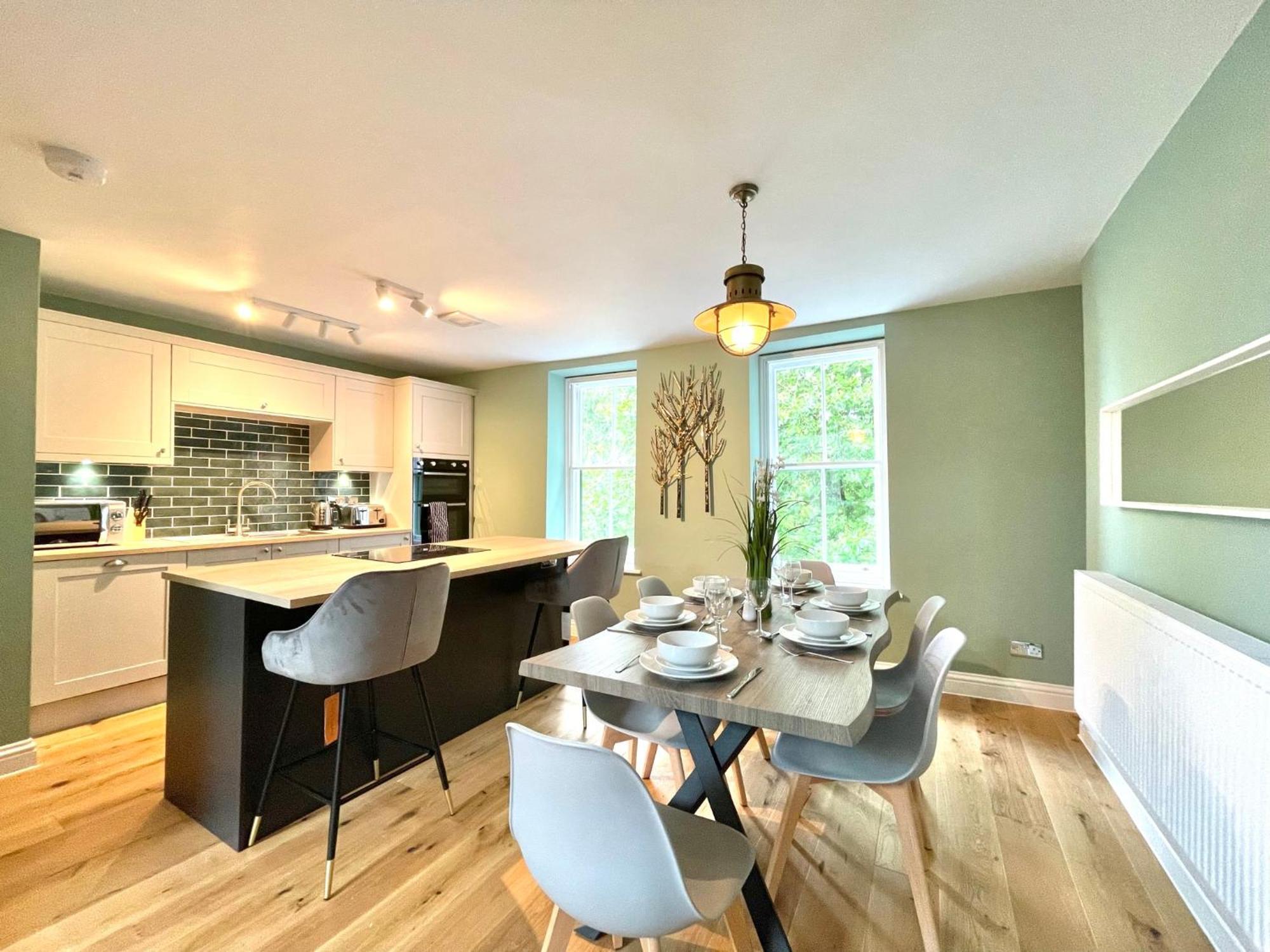 בריסטול 2 Bedroom Apartments Stopoverz מראה חיצוני תמונה