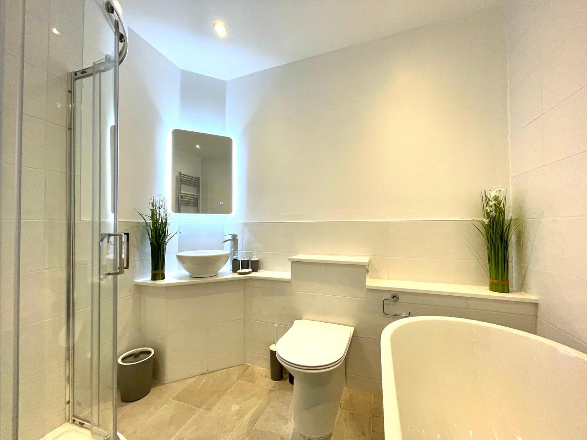 בריסטול 2 Bedroom Apartments Stopoverz מראה חיצוני תמונה