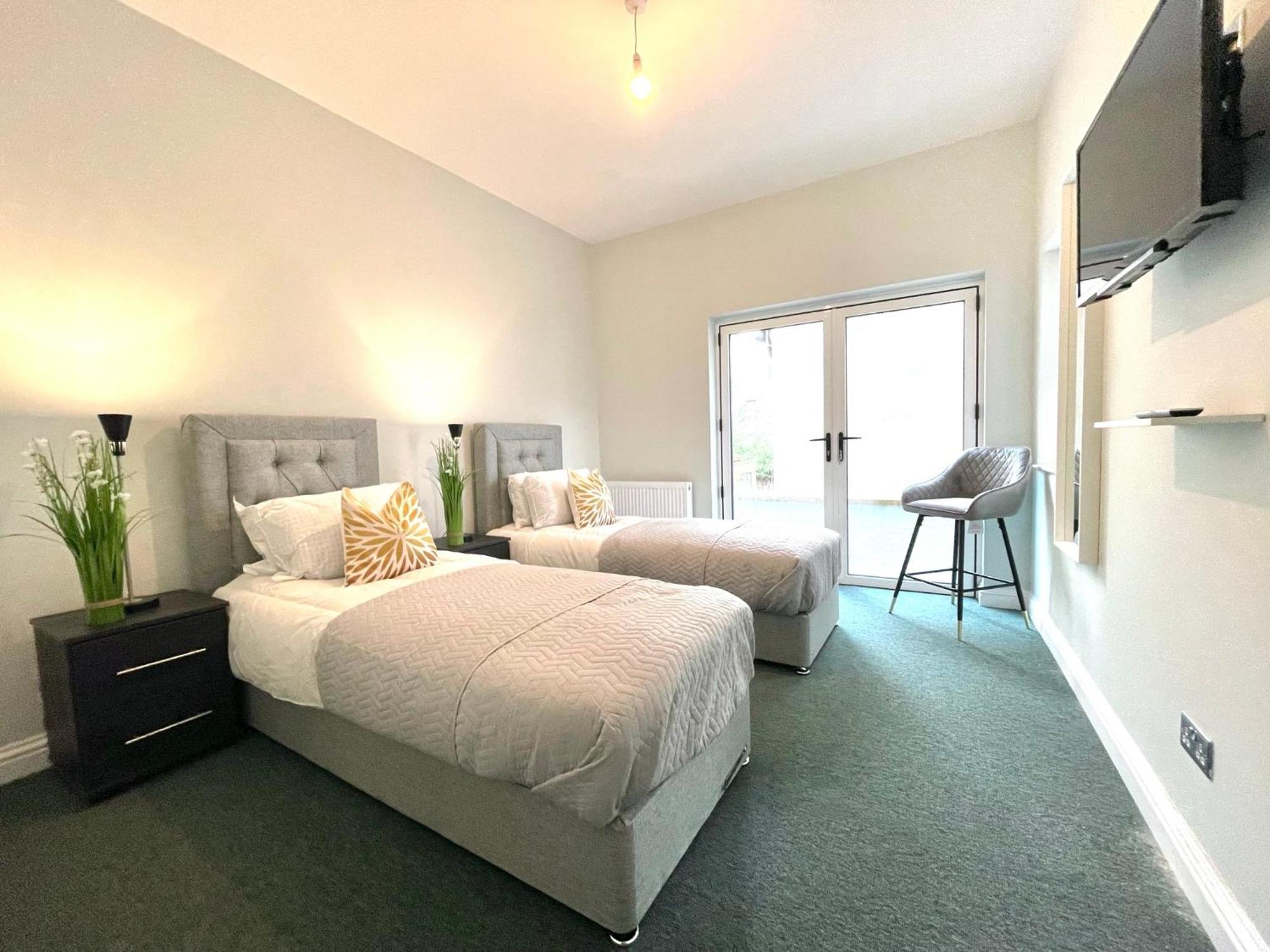בריסטול 2 Bedroom Apartments Stopoverz מראה חיצוני תמונה
