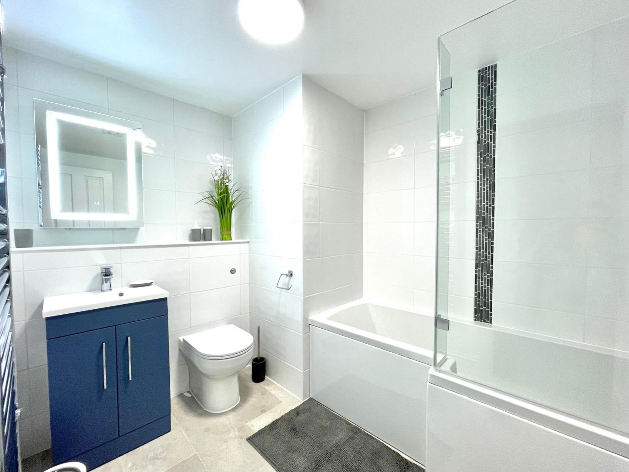 בריסטול 2 Bedroom Apartments Stopoverz מראה חיצוני תמונה