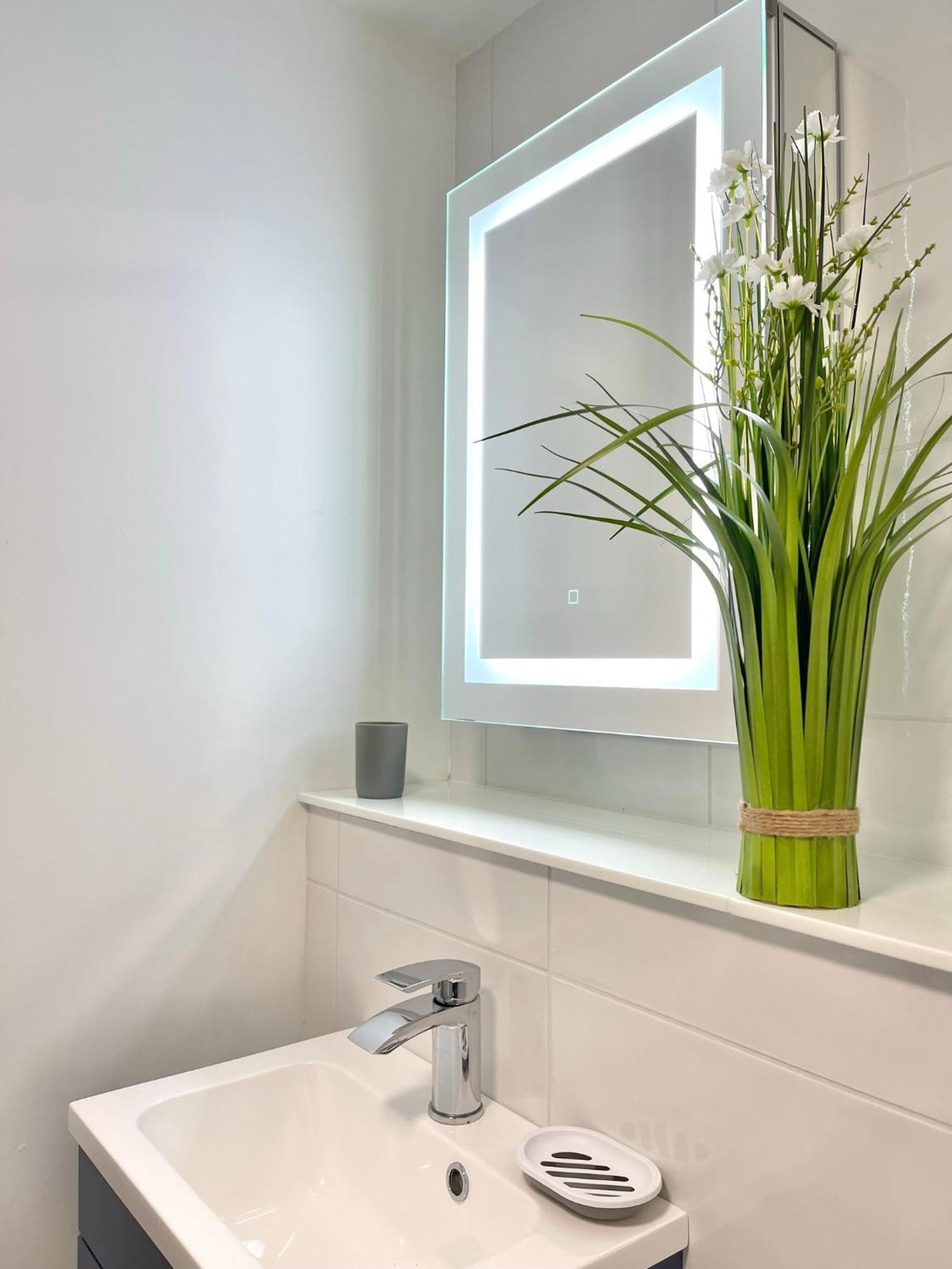 בריסטול 2 Bedroom Apartments Stopoverz מראה חיצוני תמונה